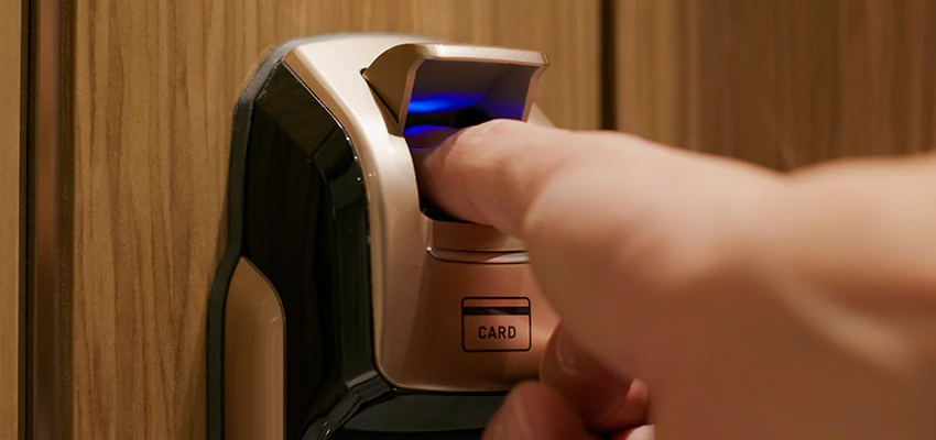 Locksmith Company For Window Lock Installation in Daly City, California