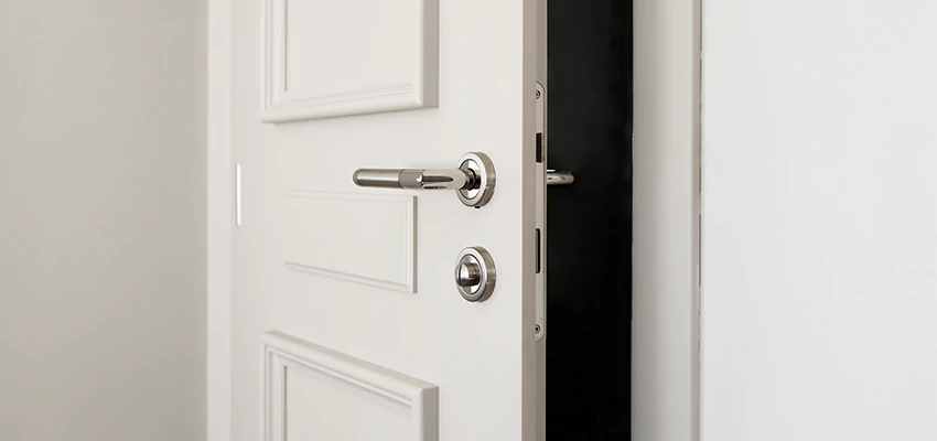 Folding Bathroom Door With Lock Solutions in Daly City, CA